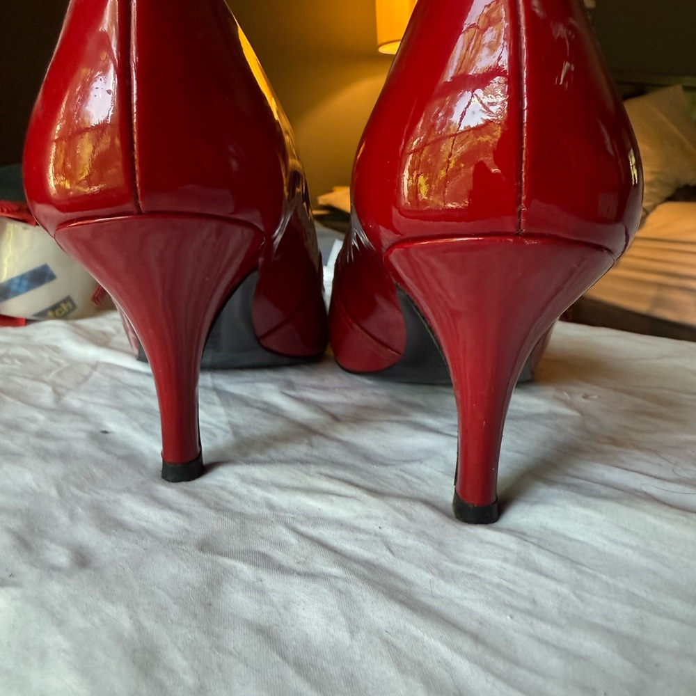 Boden Red Patent Mary Jane Pointed-Toe Heels - Picture 8 of 9